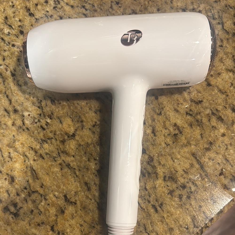 T3 Micro Featherweight StyleMax Hair Dryer